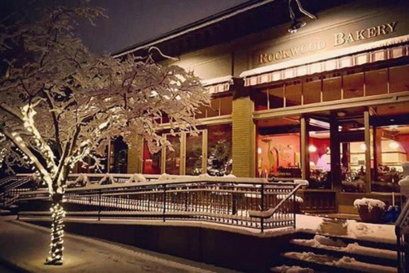 Stunning Craftsman In Manito Free Parking Apartment Spokane