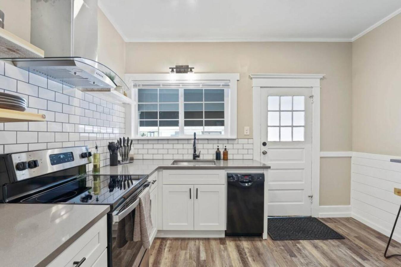 Stunning Craftsman In Manito Free Parking Spokane
